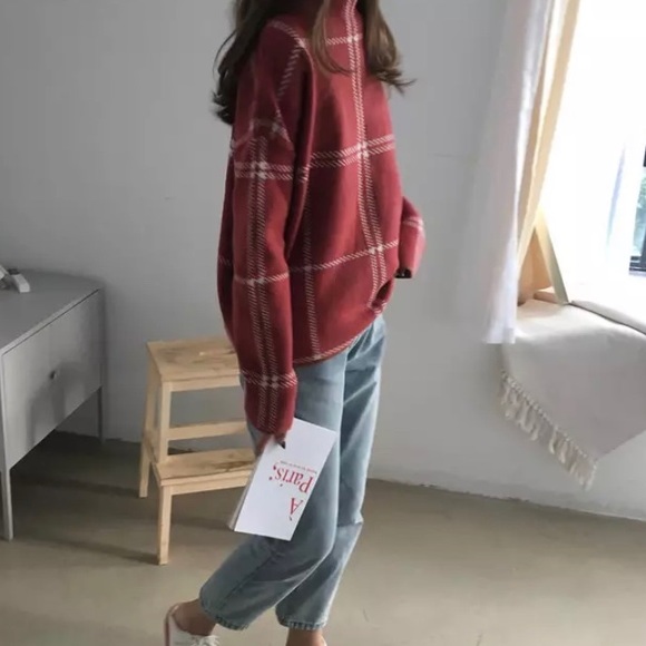 Thick Pullover Turtleneck Sweater - Picture 2 of 2